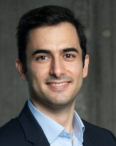 Reza  Alibakhshi? PhD Alumnus 2022, ISOM, HEC Paris